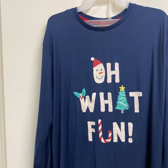 Matching Family Christmas 2 Piece Pajama Set - Festive for the holidays - LARGE - Picture 7 of 8